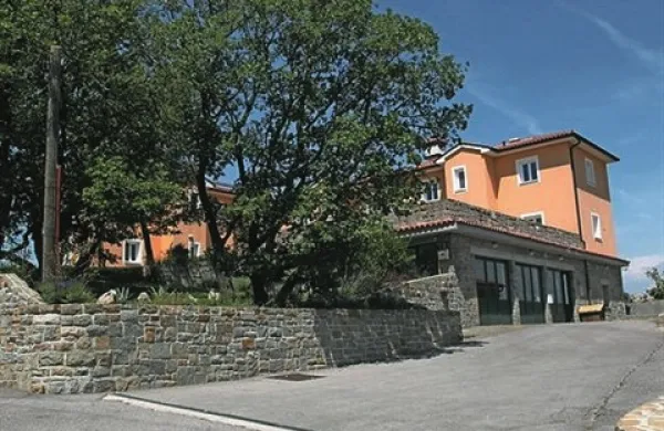 Komuno v Cetorah bodo ru&scaron;ili?