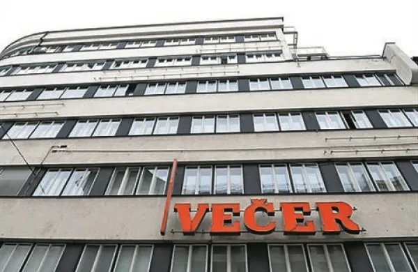 Tudi najnovejši poskus prodaje Delovega deleža v časopisno-založniški družbi Večer se je končal neuspešno