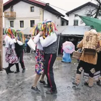 Ta lepi so tudi letos plesali