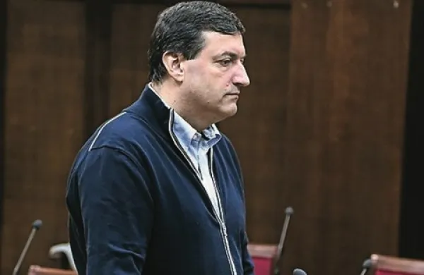 Brane Gorše je Mercedesove starodobnike predal sodnemu izvršitelju