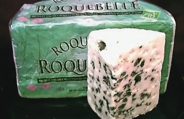 Družba Les Fromageries Occitanes objavlja odpoklic sira Roquefort zaradi neskladnih rezultatov analize oziroma suma na okužbo s patogeno bakterijo Escherichio coli
