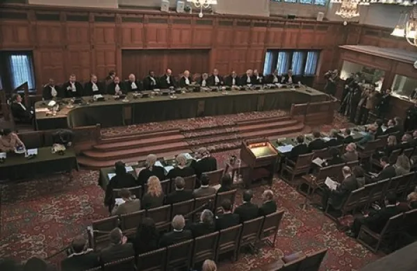 V Haagu se začenja obravnava tožb Hrvaške in Srbije za genocid