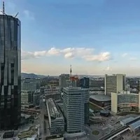 Prejšnji teden so na Dunaju odprli DC Tower 1, ki je z 250 metri in 60 nadstropji postal najvišja stolpnica v Avstriji