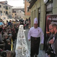 Danijel Sertič iz čokoladnice Da Ponte v Župančičevi ulici v Kopru