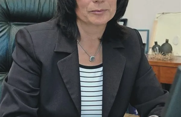 Mirjam Božič: “Prav  izvozno naravnana podjetja so doma deležna manj ugodnih pogojev kreditiranja, zato se obračajo na tuje banke, kjer so pogoji ugodnejši.”