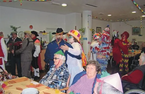 Pustno dogajanje v Domu upokojencev Izola je bilo letos pestro
