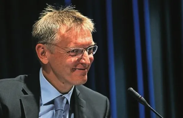 Po tednih ugibanj je evropski komisar Janez Potočnik danes sporočil, da na evropskih volitvah 25. maja ne bo kandidiral