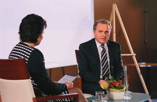 Z ministrom Metodom Dragonjo se je pogovarjala novinarka Radia Koper Ingrid Kašca Bucik