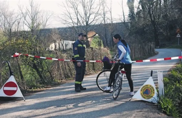 Rekreativci kljub lepemu vremenu dva dni niso imeli dostopa do Panovca po Streliški poti, pri  čemer vsem to ni bilo po godu. Varnost je pač na prvem mestu.   