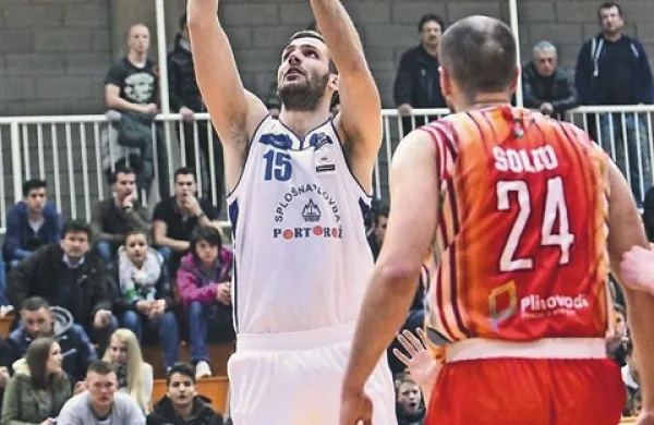 Nejc Buda je potopil Slovan
