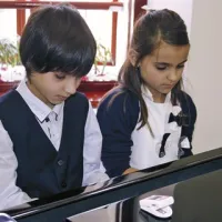 Žan in Lara Šlibar, zlati primorski duo v mlajši konkurenci, mentorica Selma Chicco Hajdin