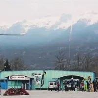 Izpred A postaje bo s smučarji vzletal helikopter, če se bo izkazalo, da bo za to ponudbo povpraševanje
