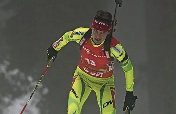 Dobro je nastopila tudi Slovenka Teja Gregorin, ki je bila ob treh nepokritih tarčah na koncu četrta (2:25,7)