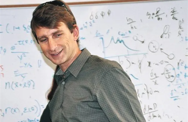 Uroš Seljak, Novogoričan, ki riše pot do razkritja skrivnosti vesolja 