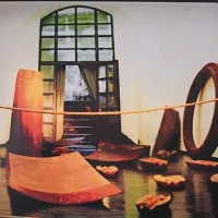 Fotografija razstave v galeriji Škuc leta 1992