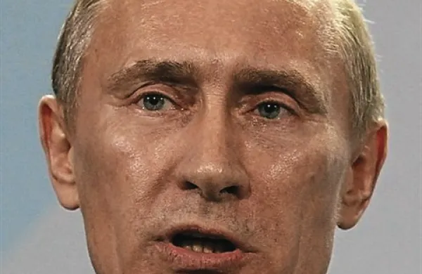 Ukrajinski veleposlanik pri Združenih narodih v Ženevi Jurij Klimenko je danes opozoril, da obstajajo kazalci, da se Rusija pripravlja na obsežen napad na jug in vzhod Ukrajine (na fotografiji ruski predsednik Vladimir Putin)