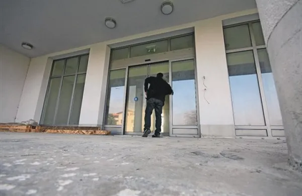 Občasno kdo vstopi v SCV in ob odhodu “ne zaklene” 