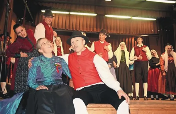  Ptički za ptičke - folklorna skupina Gartrož iz Nove Gorice