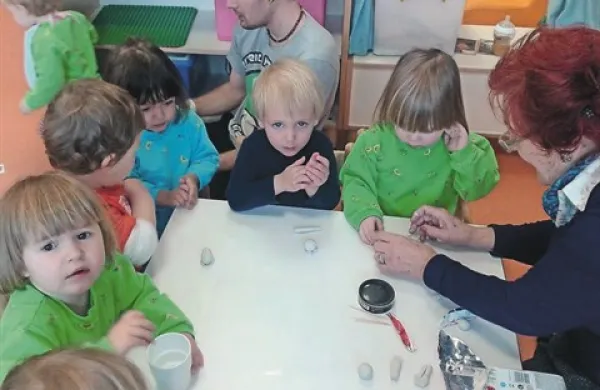 Znanje potuje