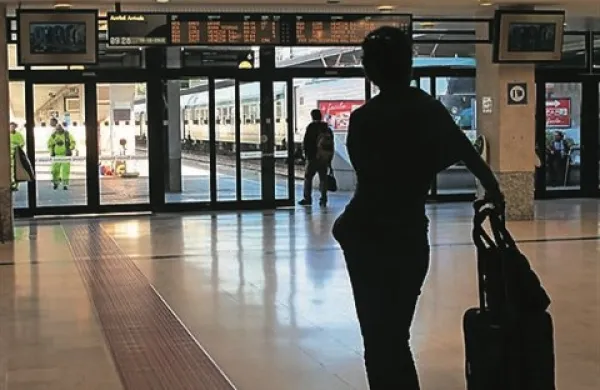 Italija bo z željo obuditi zaspano gospodarstvo okrepila vlaganja v železniški sistem. Država bo namenila 1,8 milijarde evrov za posodobitev železniške proge med Benetkami in Trstom