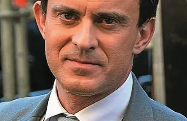 Manuel Valls, ki ga je francoski predsednik Francois Hollande v ponedeljek zvečer imenoval za novega premierja, je trenutno najbolj priljubljen francoski politik