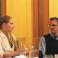 Plesalka orientalskega plesa Nika Mlakar in baletni plesalec Tomaž Rode
