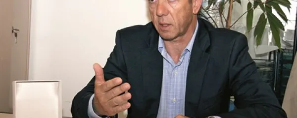 Mitja Klavora: “Depala vas nas uči, da vojska sodi v vojašnice in ne na ceste!”