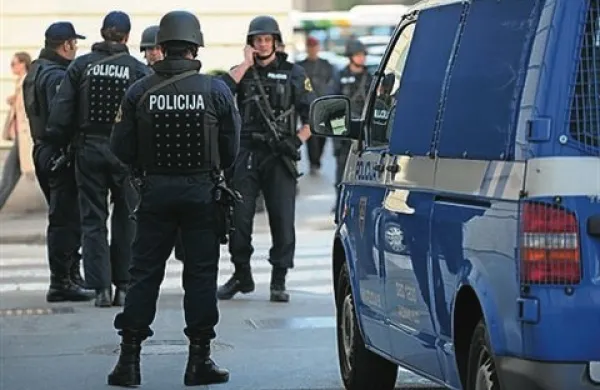 Policija je v akciji Balkanski bojevnik prijela 17 obtoženih