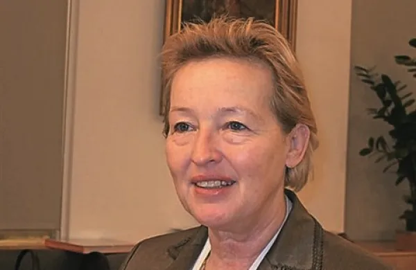 “Nadaljevala bom v Sloveniji, za Slovenijo,” je zapisala Zofija Mazej Kukovič