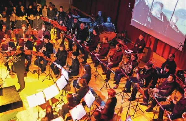 Pihalni orkester Cerkno: se bo našel kdo, ki bo rešil predane godbenike negotovosti?