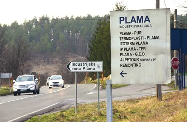 Delničarji Plame-pur so vedno bolj sprti