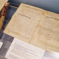 Začasno bo v Tartinijevi sobi na ogled tudi pismo Giuseppeja Tartinija njegovi učenki Maddaleni Lauri Lombardini, ki ga sicer hranijo v koprskem pokrajinskem arhivu. “Gre za dokument neizmerne vrednosti, ki je skoraj tako pomemben kot violina. Gre za