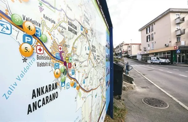 Jutri bodo mnenje k predlogu Vogrinovega zakona sprejemali koprski svetniki, do petka pa bo svoje mnenje v državni zbor poslala tudi občina Ankaran v konstituiranju  