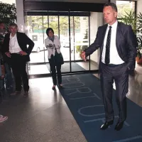  Popovič je le uro po obsodbi na sodišču v Luko pripeljal Sabino Mozetič, da bi z glasovanjem reševala Mišiča 