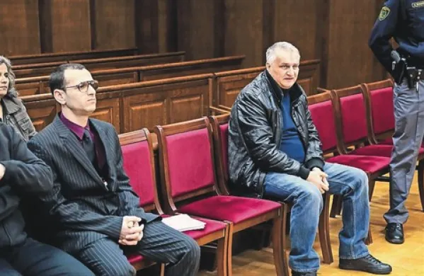 Za Kosto Aleksandrova (levo) in Marka Markoviča je tožilka predlagala visoko kazen