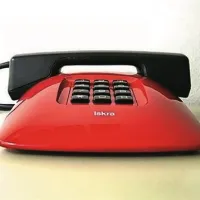V Kranju so izdelali več kot pet milijonov aparatov ETA. Telefon je del zbirke muzeja MoMA (Museum of Modern Art) v New Yorku.