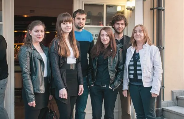 Člani foto krožka bistriške gimnazije 