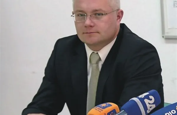 Aleš Kegljevič: “Praviloma niso nasilni, če jim uspe, jim pač uspe, če ne, pa se čim prej umaknejo.” 