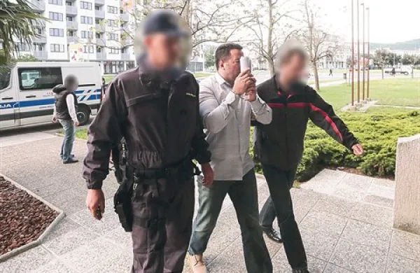 Jeton Vokrri je v teh dneh stalni gost koprskega sodišča
