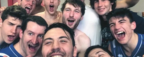 Selfie košarkarjev Jadrana, ki ga je posnel kapetan Christian Slavec