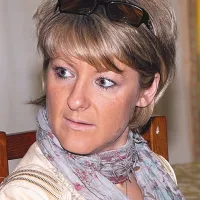 Tina Komel: “Osebno  mislim, da bi moral Zoran Janković ponovno prevzeti vodenje stranke.”