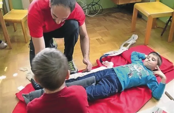 S prvo pomočjo re&scaron;ujemo življenja