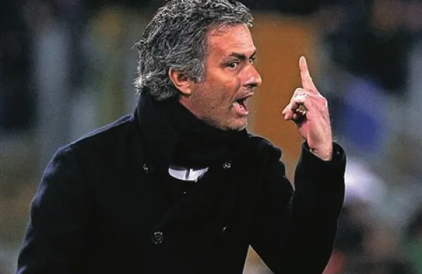 Jose Mourinho je gostujoči strateg Atletica iz Madrida
