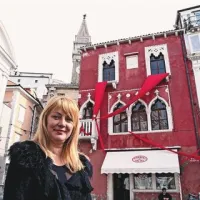 Gordana Mlakar je vesela, da vlomilcem ni uspelo priti do znamenitih Fabergejevih jajc