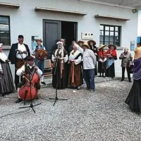 Dež odnesel tudi obiskovalce