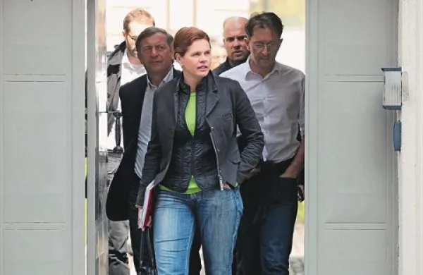 Gospodarstveniki ocenjujejo, da je sedanja vlada  skromna glede učinkovitosti. Pričakujejo, da bo prav takšna tudi nova vlada.