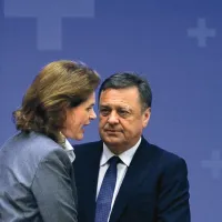 Spet predčasne volitve?