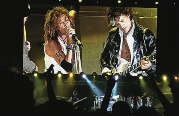 V skupini Aerosmith so ugotovili, da v snemanju novih albumov ni dovolj denarja in da lahko več zaslužijo s turnejami