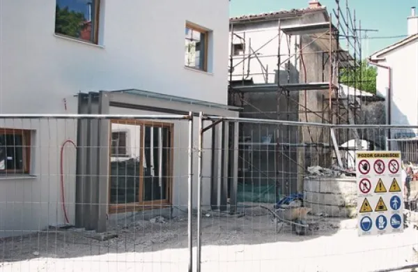 Center za tretje življenjsko obdobje naj bi vrata odprl v juniju 