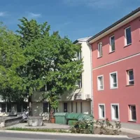 Zdravstveni dom Sežana čaka na novega direktorja. Ta bo lahko zdravnik ali zobozdravnik, ne pa nekdo brez medicinske izobrazbe.
